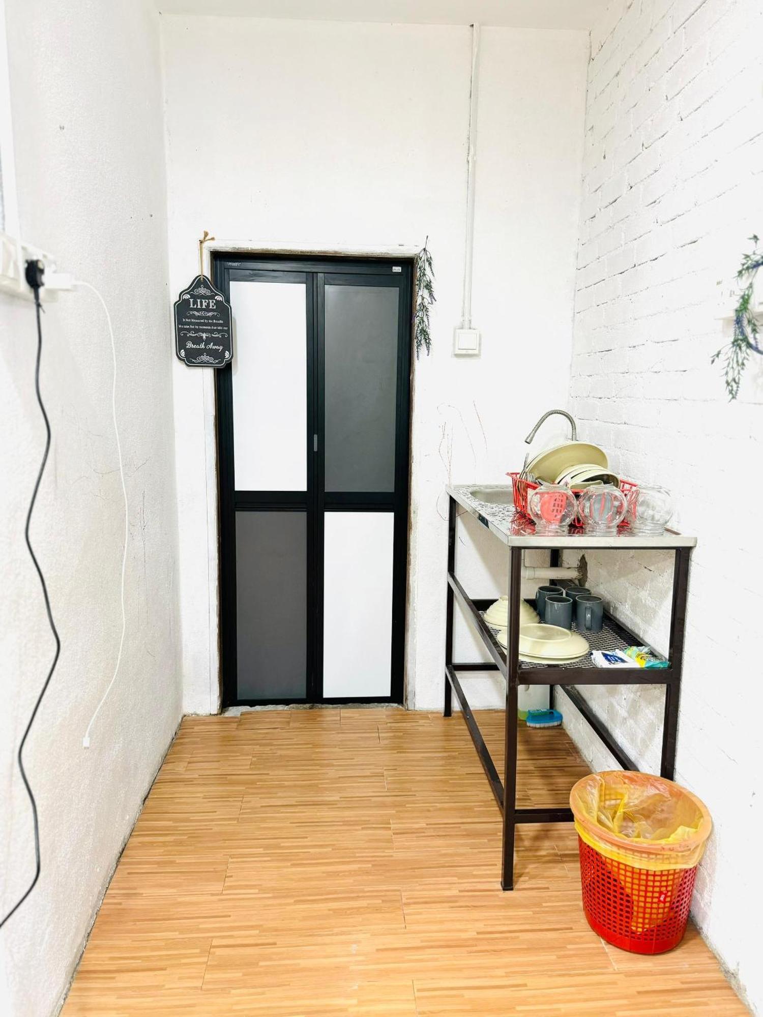 Eyka Roomstay Holiday home